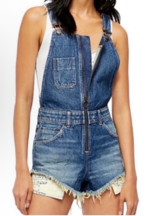 We The Free Pants - We The Free Denim Shorts
Overalls  Women's Size 2